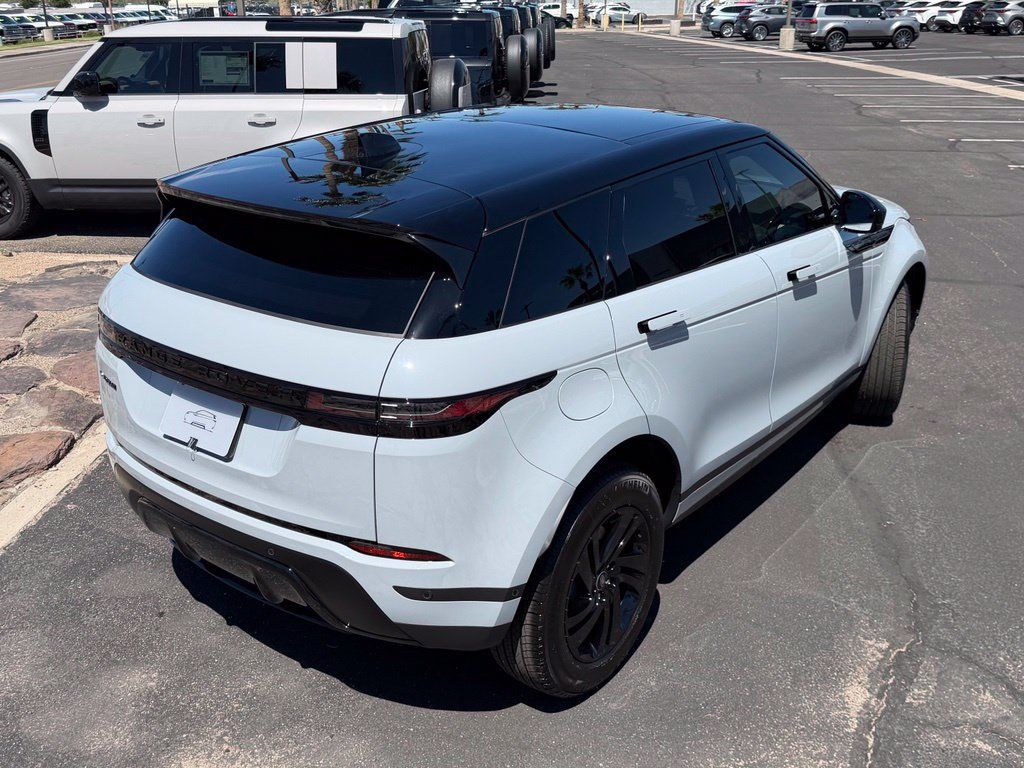 New 2026 Land Rover Range Rover Evoque S AWD/4WD image 19