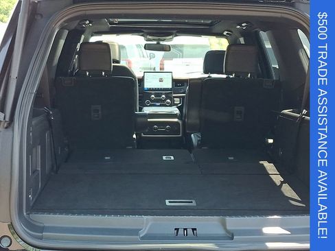 Used 2022 Ford Expedition Max Limited AWD/4WD image 29