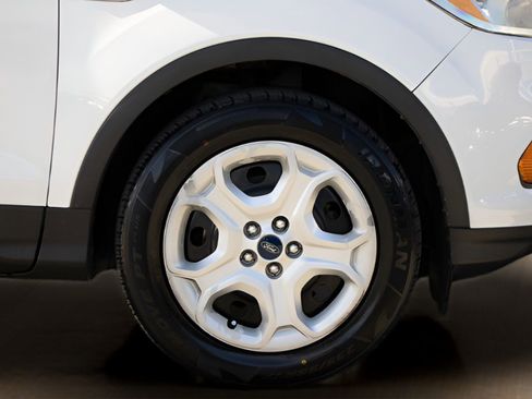 Used 2017 Ford Escape S image 65