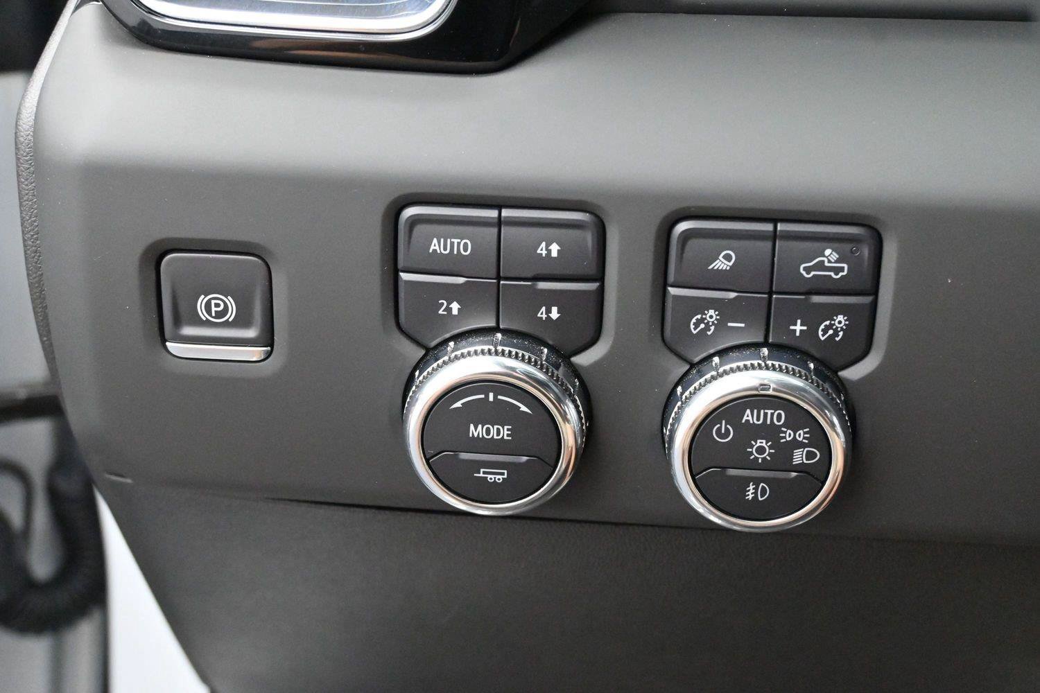 Used 2025 GMC Sierra 2500 Denali Ultimate AWD/4WD image 28