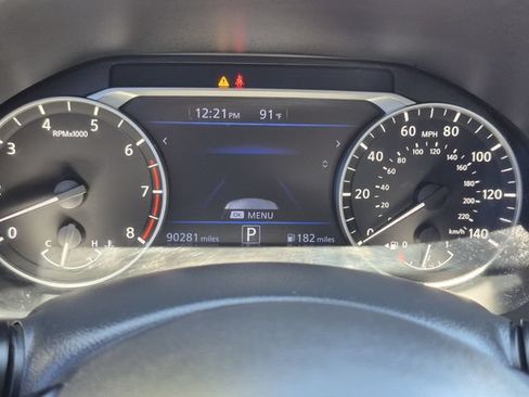 Used 2020 Nissan Altima 2.5 SV FWD image 12