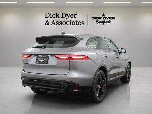 Used 2022 Jaguar F-PACE S AWD/4WD image 11