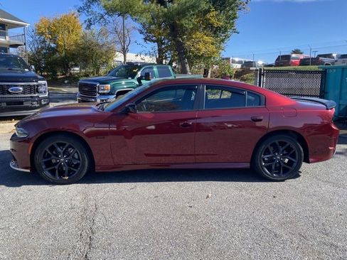Used 2023 Dodge Charger R/T w/ Blacktop Package image 4