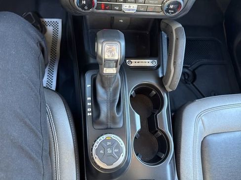 Used 2023 Ford Bronco Big Bend image 17
