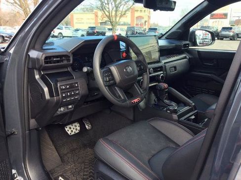 Used 2025 Toyota Tacoma TRD Pro image 27