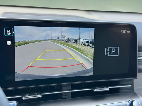 Used 2025 Hyundai Kona SEL image 17