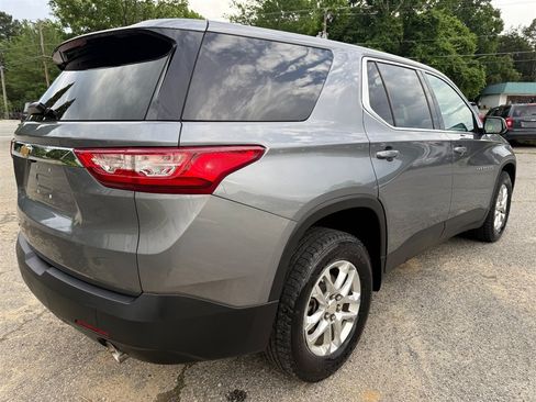 Used 2020 Chevrolet Traverse LS AWD/4WD image 5