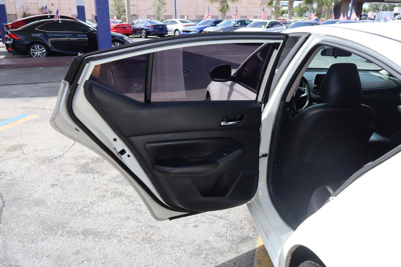 Used 2020 Nissan Altima 2.5 SR FWD image 15