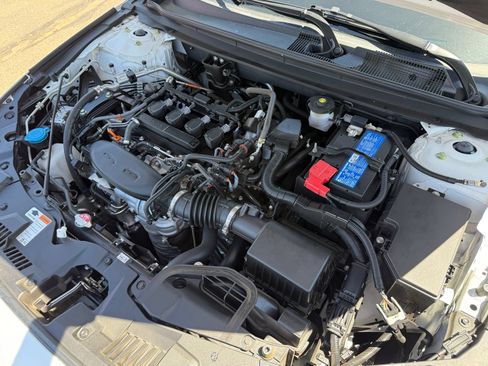 Used 2024 Honda Accord EX image 39