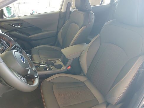 New 2025 Subaru Crosstrek 2.5i Limited w/ Crosstrek Mirror Package image 17