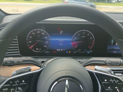 Certified 2025 Mercedes-Benz GLE 350 4MATIC image 11
