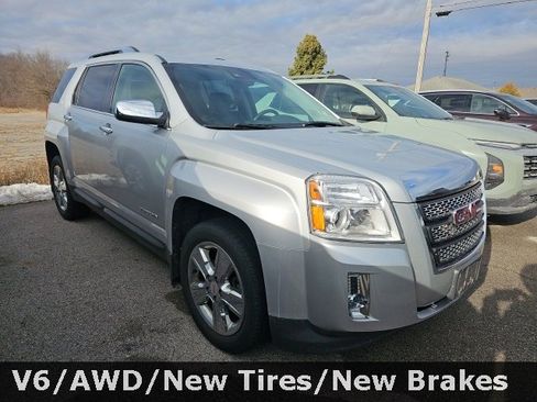 Used 2015 GMC Terrain SLT image 31