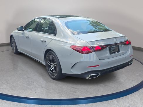 Certified 2025 Mercedes-Benz E 350 4MATIC Sedan image 7