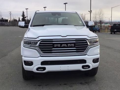 Used 2022 RAM 1500 Limited w/ Body Color Bumper Group AWD/4WD image 3
