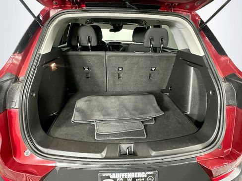 Used 2021 Chevrolet TrailBlazer LS image 23