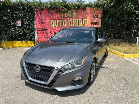 Used 2019 Nissan Altima 2.5 S FWD image 25