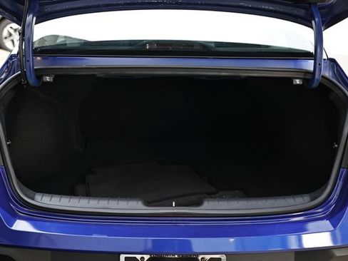 Used 2024 Hyundai Elantra SEL FWD image 28