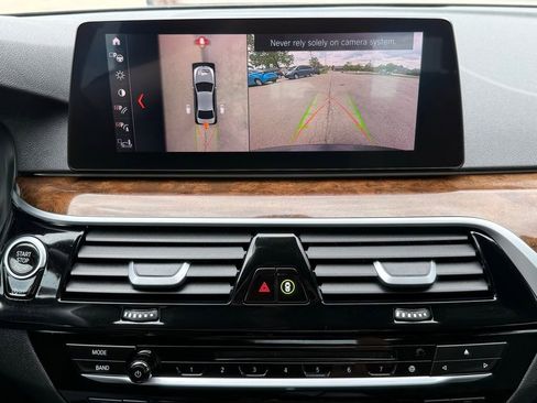 Used 2019 BMW 540i xDrive AWD/4WD image 33