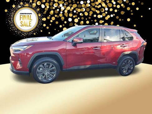 Certified 2022 Toyota RAV4 Limited image 9