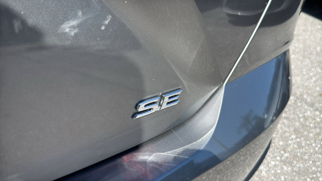 Used 2026 Toyota Camry SE FWD image 8