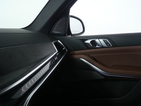 New 2026 BMW X5 sDrive40i w/ M Sport Package RWD image 24