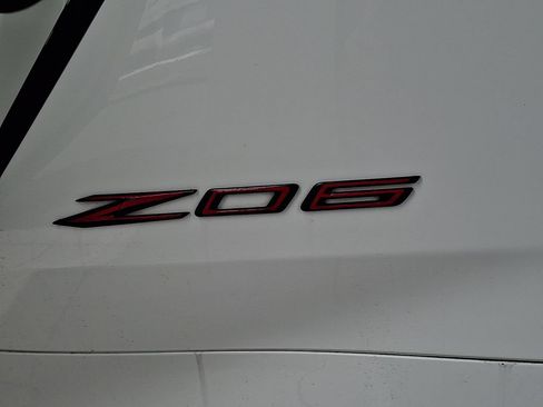 Used 2026 Chevrolet Corvette Z06 w/ Stealth Interior Trim Package RWD image 30