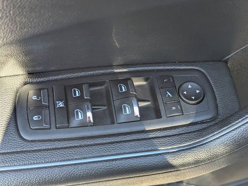 Used 2023 Maserati Levante Modena AWD/4WD image 24