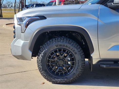 New 2026 Toyota Tundra SR5 image 5