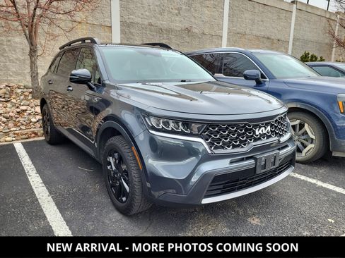 Used 2023 Kia Sorento S w/ Panoramic Sunroof Package image 1