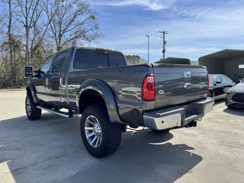 Used 2015 Ford F250 Lariat w/ Lariat Ultimate Package image 7
