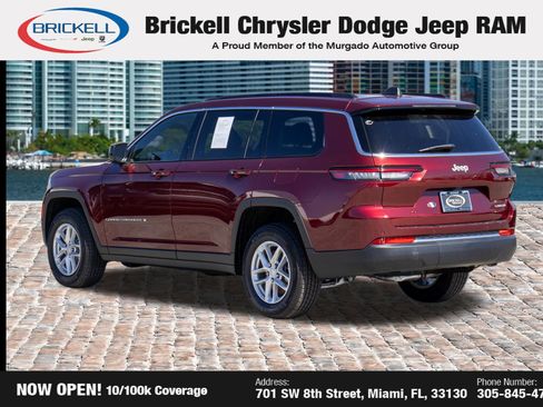 Used 2025 Jeep Grand Cherokee L Laredo RWD image 7