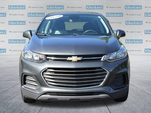 Used 2020 Chevrolet Trax LS AWD/4WD image 2