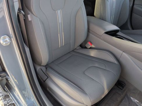 Used 2023 Hyundai Elantra SEL w/ Convenience Package image 22