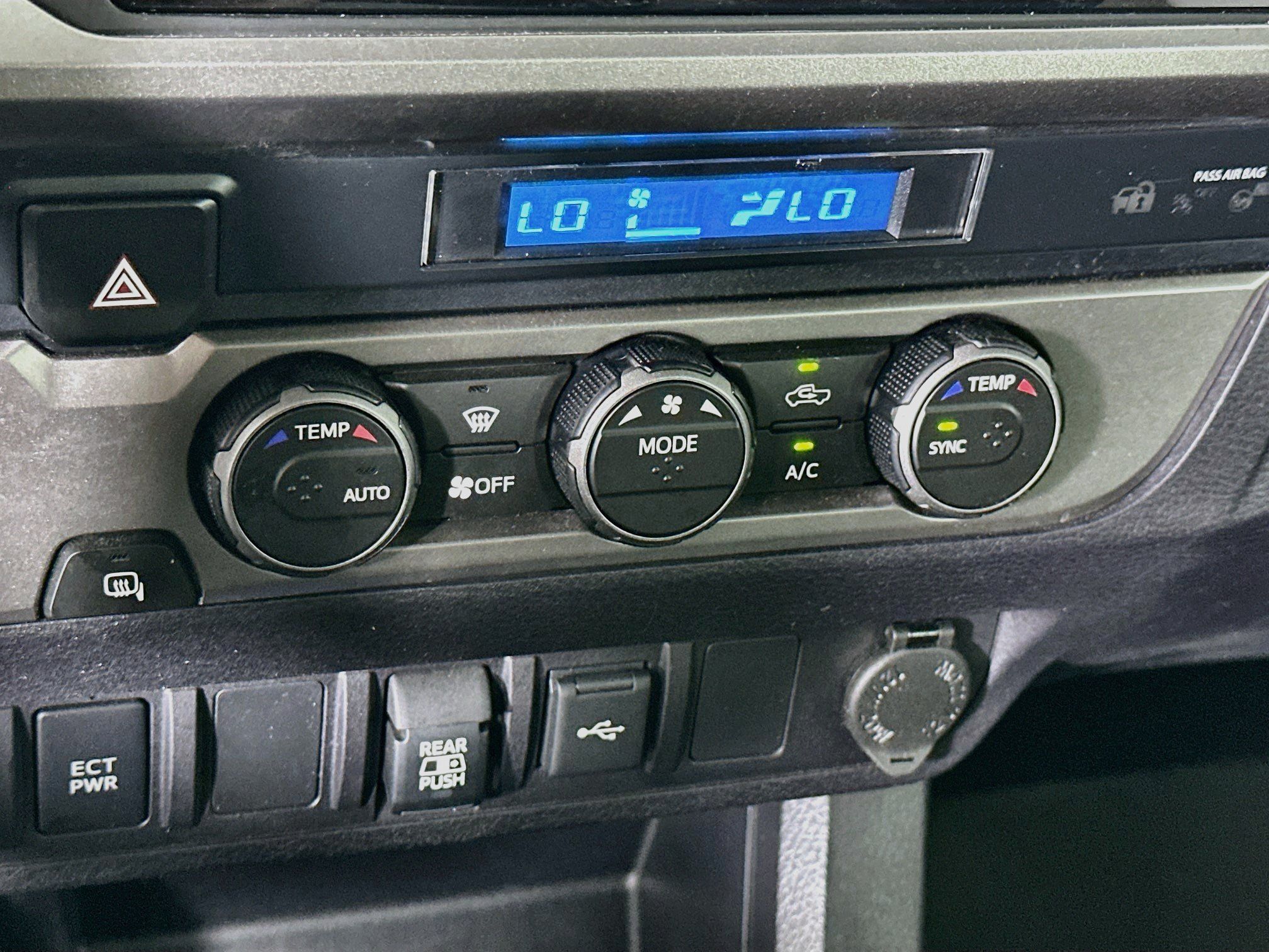 Used 2021 Toyota Tacoma SR5 RWD image 23