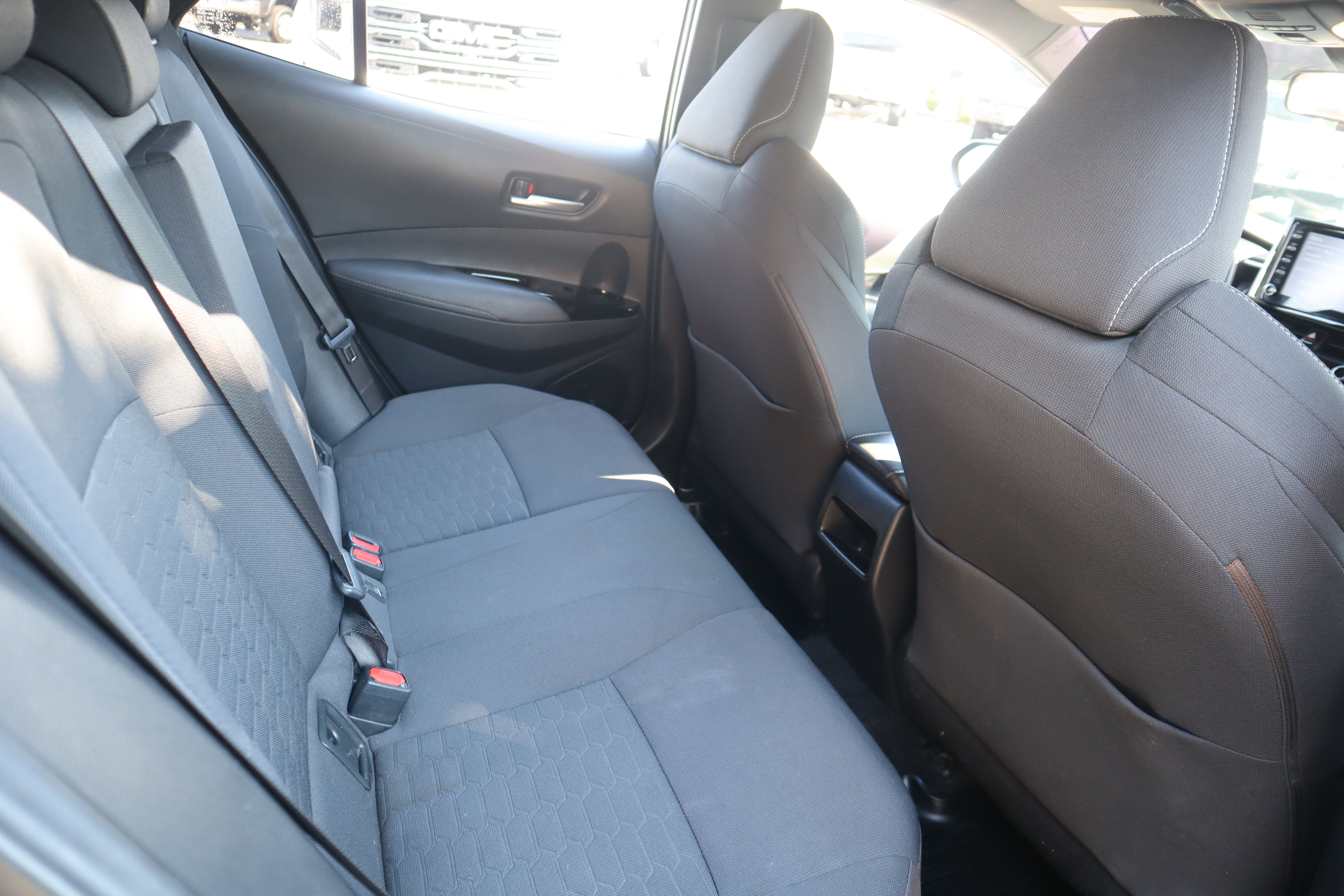 Used 2019 Toyota Corolla SE FWD image 27