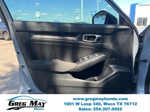Used 2023 Honda Civic Sport image 18