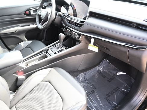 New 2026 Jeep Compass Latitude image 26