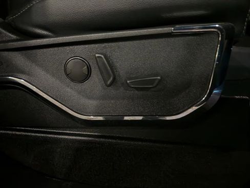 Certified 2023 Ford F350 Lariat w/ Lariat Ultimate Package image 11