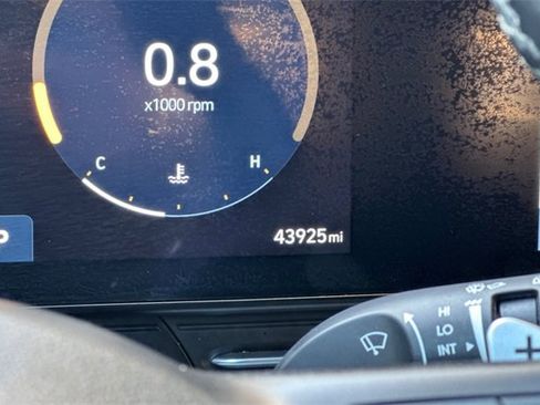 Used 2024 Hyundai Kona SEL w/ Convenience Package image 34