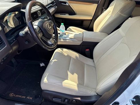 Used 2020 Lexus RX 350L Premium w/ Premium Package AWD/4WD image 5