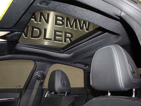 Certified 2022 BMW 430i Gran Coupe w/ M Sport Package image 15