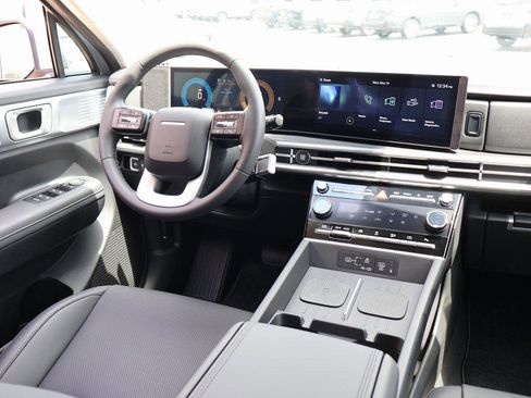 New 2025 Hyundai Santa Fe SEL image 14