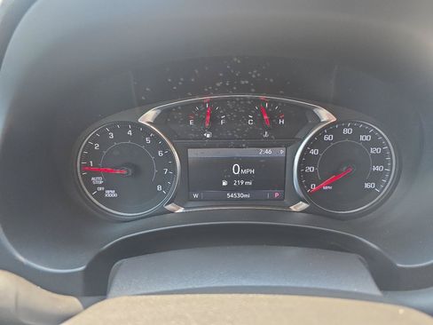 Used 2024 GMC Terrain SLT FWD image 14