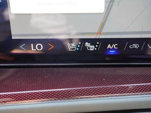 New 2026 Chevrolet Traverse RS image 17