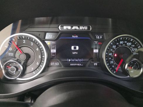 Used 2022 RAM 1500 Big Horn AWD/4WD image 4
