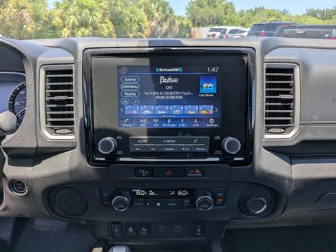 Used 2024 Nissan Frontier SL w/ Technology Package RWD image 25