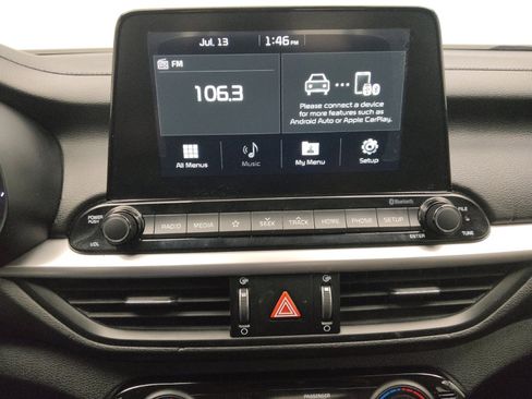 Used 2019 Kia Forte LXS FWD image 25