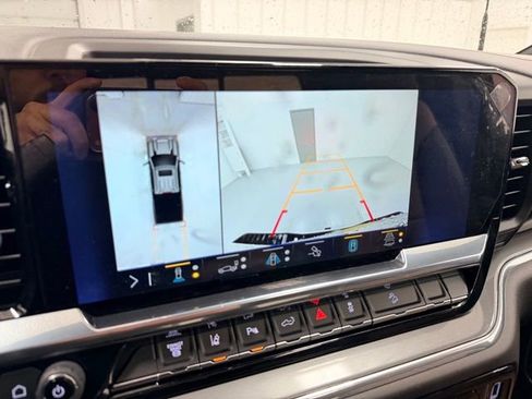 Certified 2025 Chevrolet Silverado 2500 High Country w/ Technology Package image 15