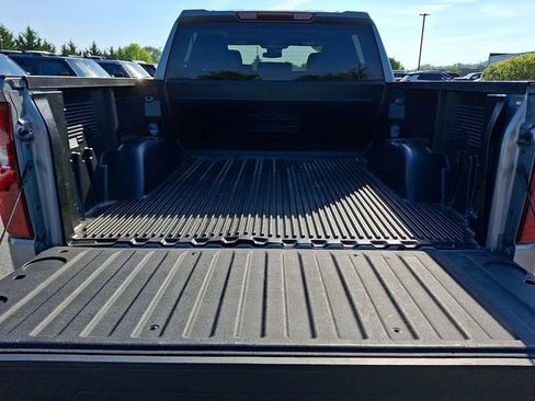 Used 2025 Chevrolet Silverado 1500 LT AWD/4WD image 28