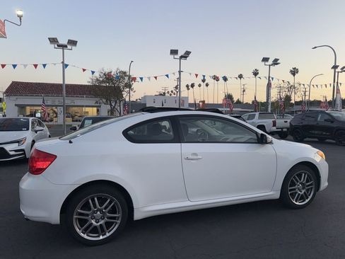 Used 2007 Scion tC image 4